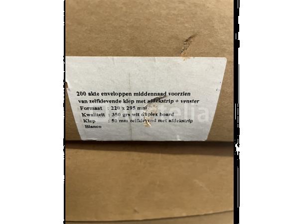 Grote foto 3 dozen hard kartonnen a4 enveloppen doe het zelf en verbouw gereedschappen en machines