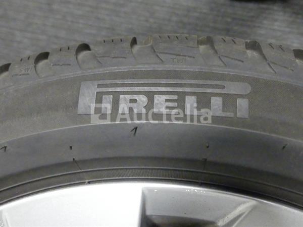 Grote foto 4 winterbanden op aluminium velgen pirelli sottozero3 205 50 r17 agrarisch wielen
