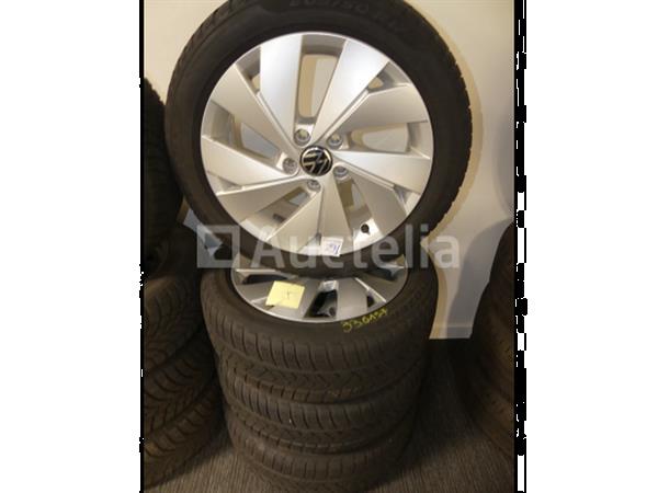 Grote foto 4 winterbanden op aluminium velgen pirelli sottozero3 205 50 r17 agrarisch wielen