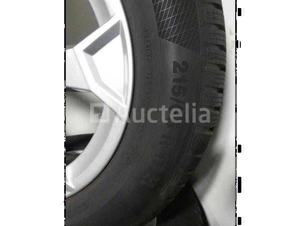 Grote foto 4 winterbanden op aluminium velgen continental wintercontact ts850p 215 65 r17 agrarisch wielen