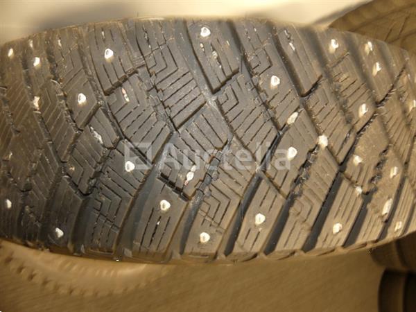 Grote foto 4 spijkerbanden op goodyear ultragrip icearctic aluminium velgen 195 65 r15 agrarisch wielen