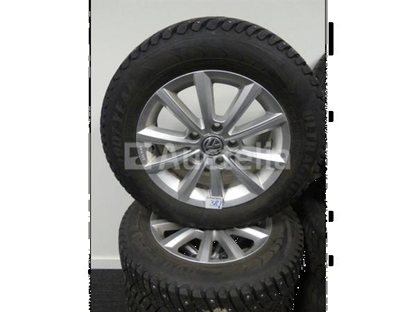 Grote foto 4 spijkerbanden op goodyear ultragrip icearctic aluminium velgen 195 65 r15 agrarisch wielen