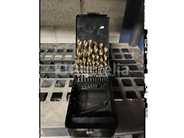 Grote foto cobalt metaalboren set in koffer doe het zelf en verbouw gereedschappen en machines