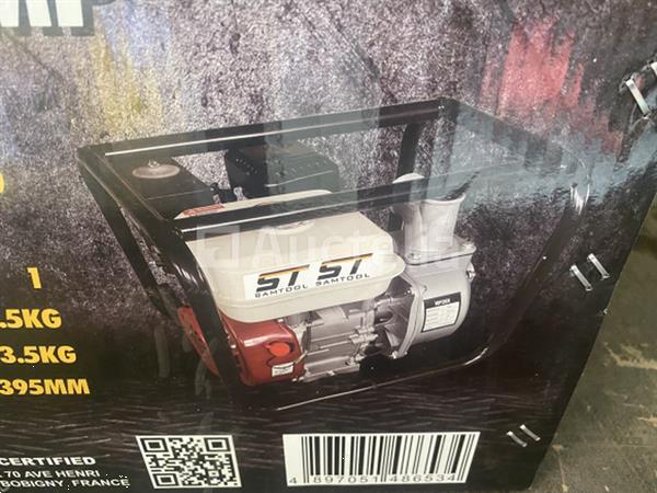 Grote foto benzine waterpomp 4 takt doe het zelf en verbouw gereedschappen en machines