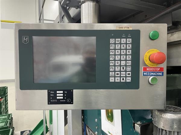 Grote foto manter vp16000 afweegmachine met 3 elevatoren en doseerbanden agrarisch tuinbouw