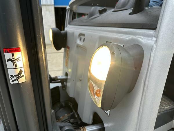 Grote foto vs 22428 elektrische triplex heftruck still rx60 25 sidehift agrarisch heftrucks