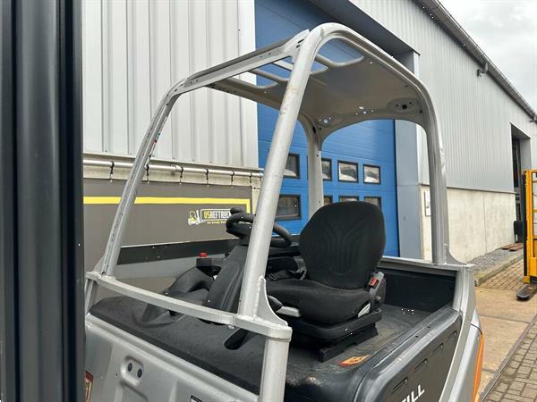 Grote foto vs 22428 elektrische triplex heftruck still rx60 25 sidehift agrarisch heftrucks