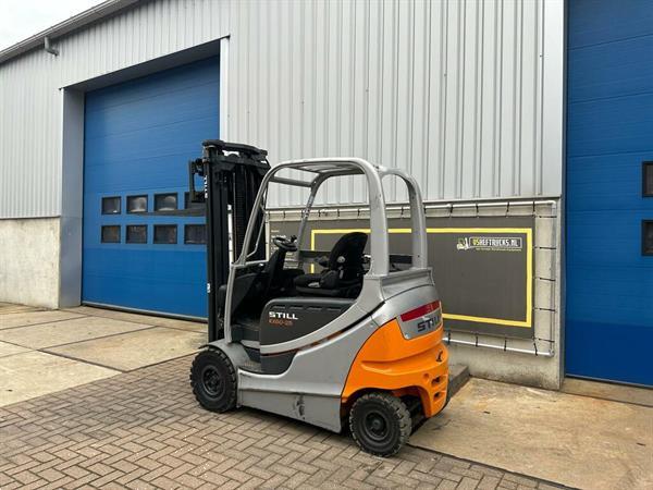 Grote foto vs 22428 elektrische triplex heftruck still rx60 25 sidehift agrarisch heftrucks