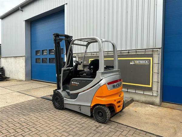 Grote foto vs 22428 elektrische triplex heftruck still rx60 25 sidehift agrarisch heftrucks