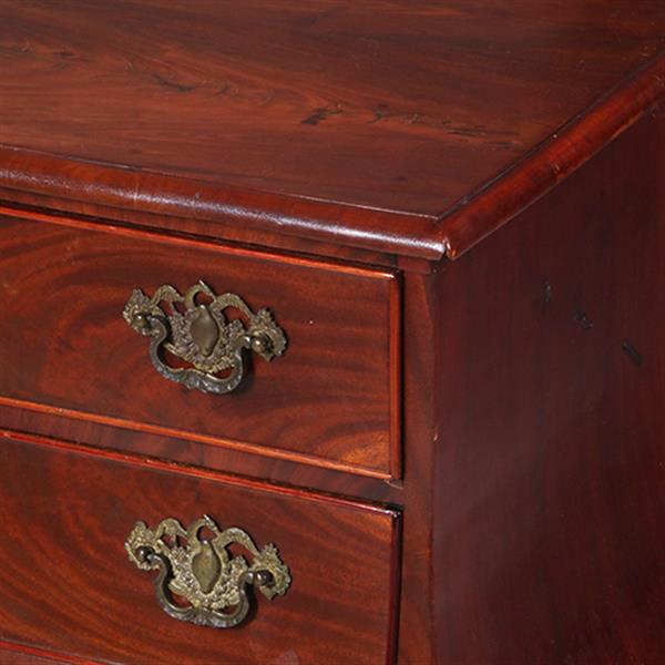 Grote foto kleine haagse commode in mahonie 3 zijdig gebogen met 4 laden no.342015 antiek en kunst stoelen en banken