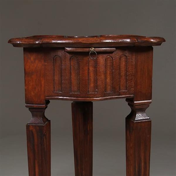 Grote foto stel van 2 luikse pedestals met uittrekbaar blaadje voor een kandelaar ca 1850 no.342045 antiek en kunst overige in antiek gebruiksvoorwerpen