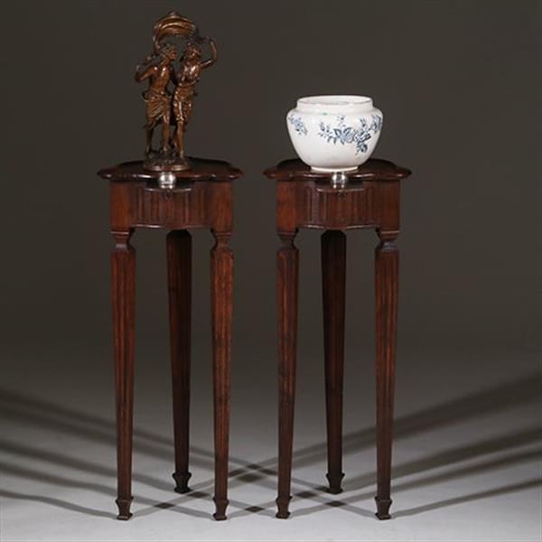 Grote foto stel van 2 luikse pedestals met uittrekbaar blaadje voor een kandelaar ca 1850 no.342045 antiek en kunst overige in antiek gebruiksvoorwerpen