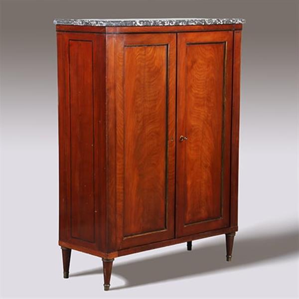 Grote foto stel van 2 identieke 2 deurskasten met marmeren blad frankrijk ca 1830 no.342050 antiek en kunst stoelen en banken