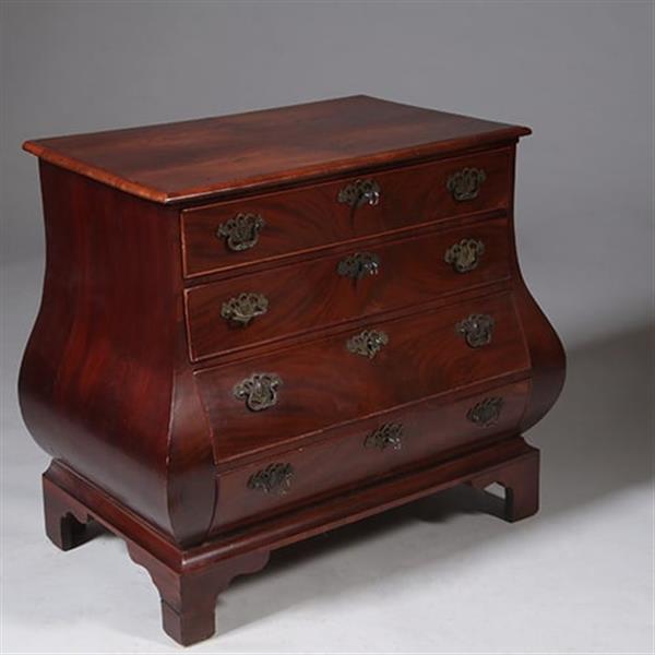 Grote foto kleine haagse commode in mahonie 3 zijdig gebogen met 4 laden no.342015 antiek en kunst stoelen en banken