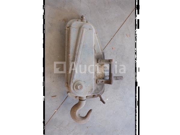 Grote foto lier doe het zelf en verbouw ijzerwaren en bevestigingsmiddelen