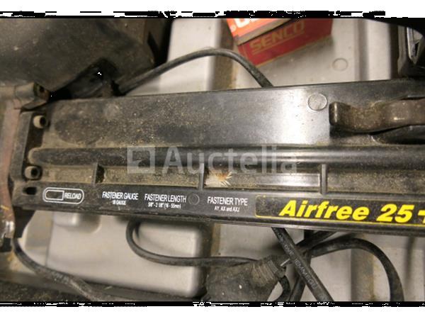 Grote foto senco airfree 25 spijkermachine op batterijen doe het zelf en verbouw gereedschappen en machines