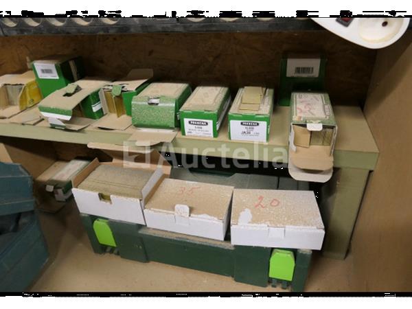 Grote foto hardware en schuurtape doe het zelf en verbouw onderdelen en accessoires