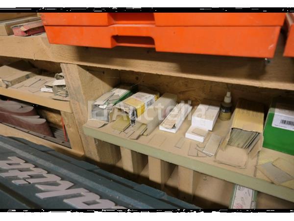 Grote foto hardware en schuurtape doe het zelf en verbouw onderdelen en accessoires