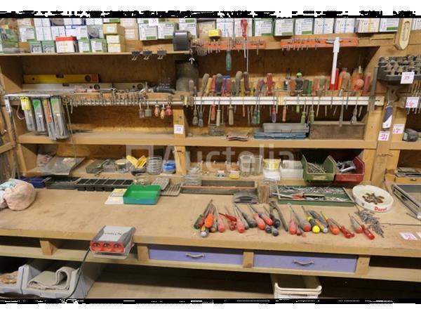 Grote foto diverse handgereedschappen doe het zelf en verbouw gereedschappen en machines