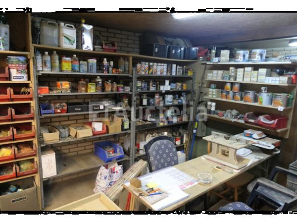 Grote foto inhoud van de planken doe het zelf en verbouw gereedschappen en machines