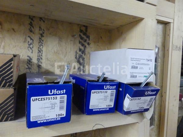 Grote foto siliconen schroeven diverse producten ... doe het zelf en verbouw onderdelen en accessoires