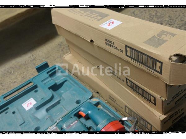 Grote foto gyproc schroevendraaier op batterijen makita 6831d doe het zelf en verbouw gereedschappen en machines