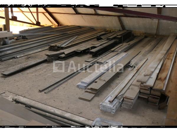 Grote foto diversen plank en plankette met 1 horhouder doe het zelf en verbouw ijzerwaren en bevestigingsmiddelen