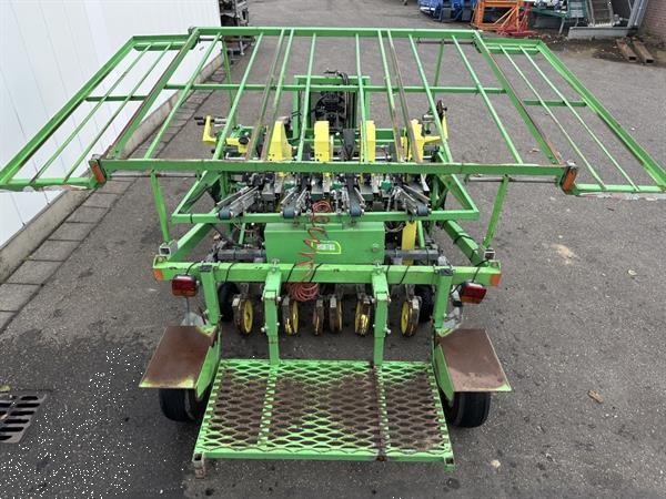 Grote foto hortech due automatic folieplantmachine 4 rijen agrarisch zaaimachines