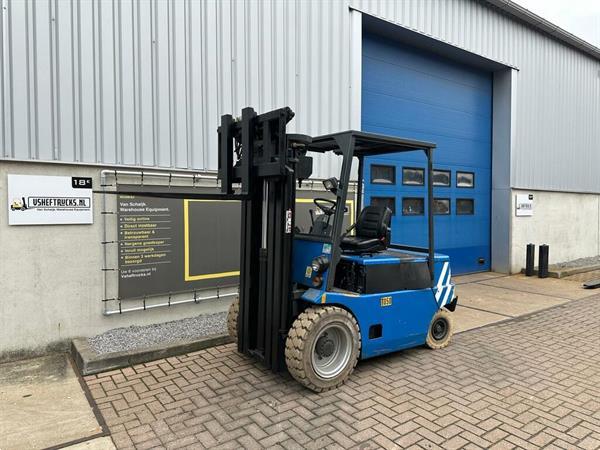 Grote foto vs 22464 elektrische triplex heftruck still r60 35 sideshift freelift agrarisch heftrucks