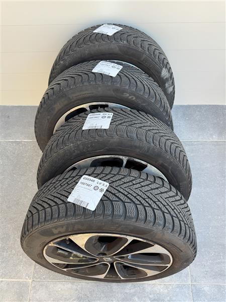 Grote foto winterbanden op lichtmetalen velg 17 inch auto onderdelen banden en velgen