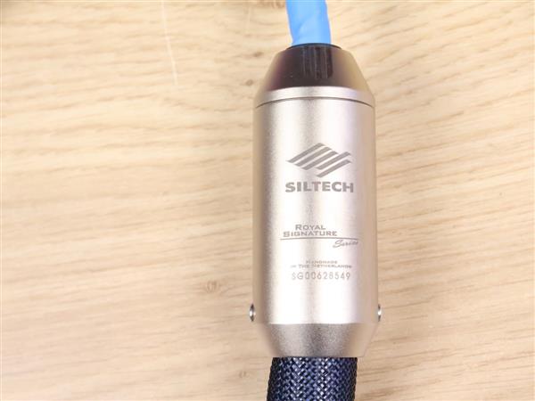 Grote foto siltech ruby mountain ii g7 royal signature highend silver gold audio power cable 1 0 metre audio tv en foto onderdelen en accessoires