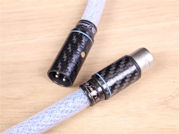 Grote foto stealth audio varidig sextet v16 t highend digital audio aes ebu interconnect xlr 1 0 metre audio tv en foto onderdelen en accessoires