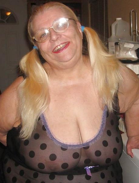 Grote foto krijgt een oudere dikke oma een kans erotiek vrouw zoekt mannelijke sekspartner