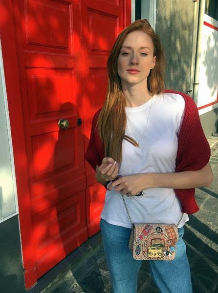 Grote foto val jij wel op vrouwen met rood haar erotiek vrouw zoekt mannelijke sekspartner