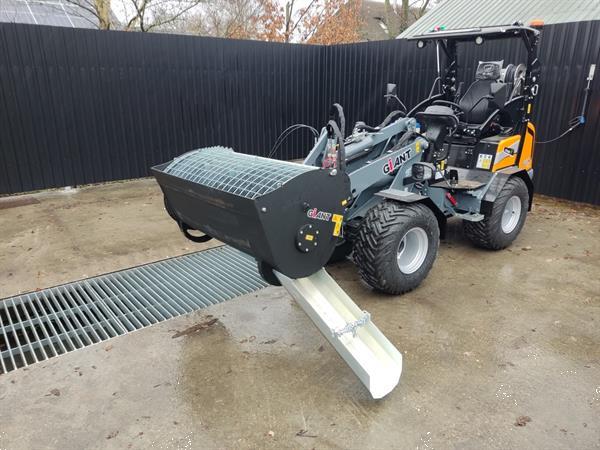 Grote foto betonmixbak betonmixer met zijuitloop doe het zelf en verbouw aanbouwdelen