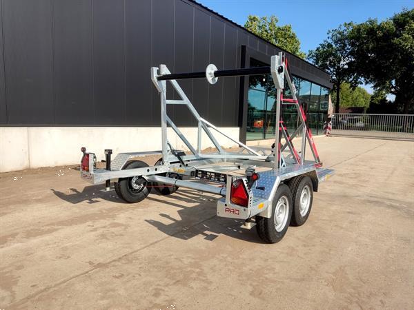 Grote foto haspelwagen ta no kantelbaar tandemasser 2 assen 2700kg 3500kg doe het zelf en verbouw trailers