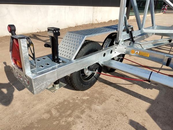 Grote foto haspelwagen ta no kantelbaar tandemasser 2 assen 2700kg 3500kg doe het zelf en verbouw trailers