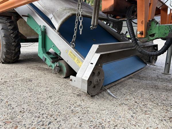 Grote foto ortomec bladgroente oogstmachine agrarisch oogstmachines