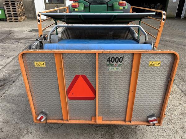 Grote foto ortomec bladgroente oogstmachine agrarisch oogstmachines