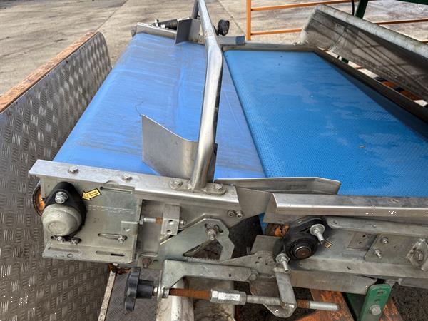 Grote foto ortomec bladgroente oogstmachine agrarisch oogstmachines