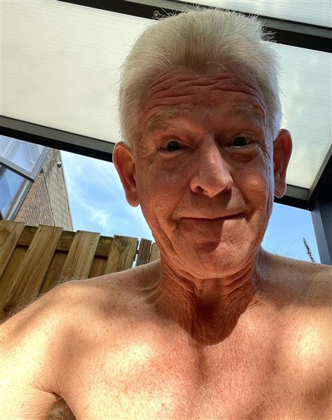 Grote foto zoek een leuk lief sexmaatje erotiek man zoekt vrouwelijke sekspartner