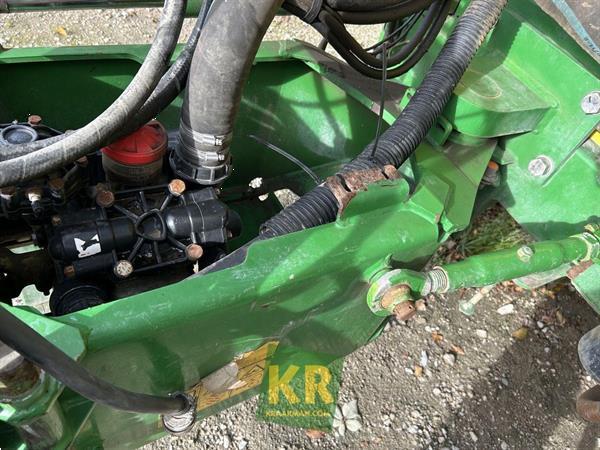 Grote foto john deere 840 57550 agrarisch onkruidbestrijding