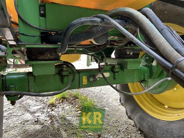 Grote foto john deere 840 57550 agrarisch onkruidbestrijding