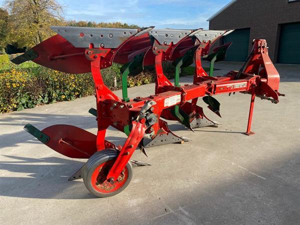 Grote foto kverneland ld85 3 schaar ploeg agrarisch ploegen
