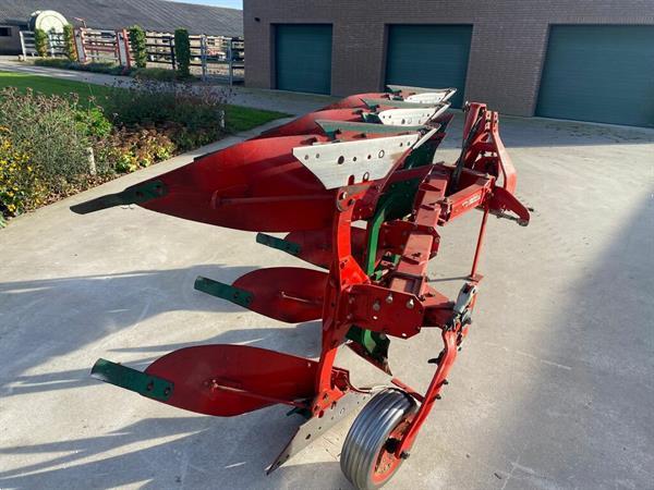 Grote foto kverneland ld85 3 schaar ploeg agrarisch ploegen