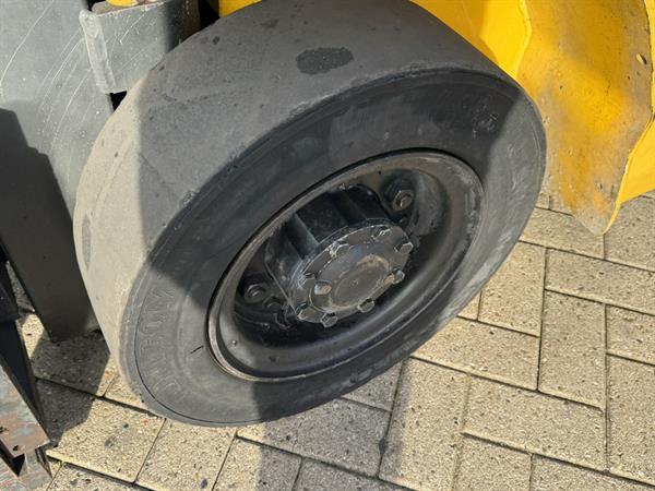 Grote foto komatsu fg25ht 16r triplo 470 freelift sideshift vorkversteller lpg 2008 agrarisch heftrucks