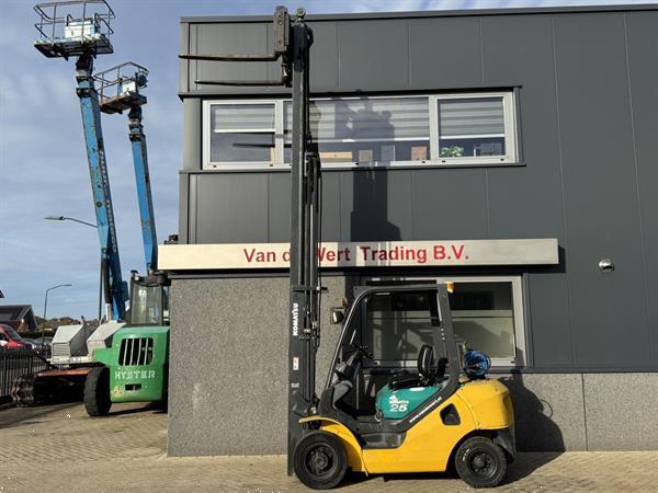 Grote foto komatsu fg25ht 16r triplo 470 freelift sideshift vorkversteller lpg 2008 agrarisch heftrucks