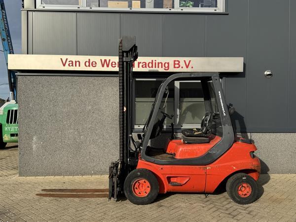Grote foto linde h25d 02 triplo 640 freelift sideshift 4e functie diesel 1995 agrarisch heftrucks