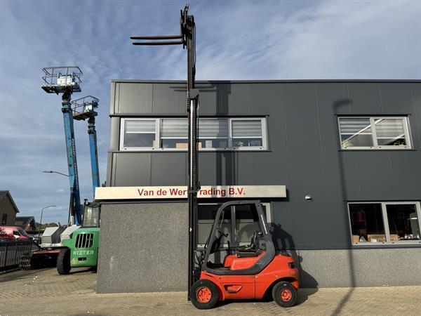 Grote foto linde h25d 02 triplo 640 freelift sideshift 4e functie diesel 1995 agrarisch heftrucks