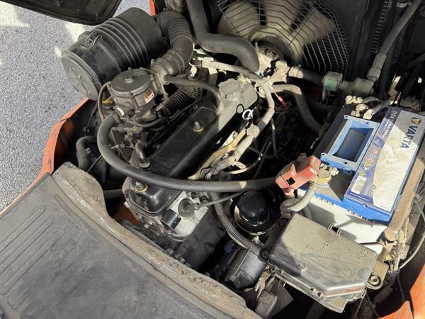 Grote foto toyota 42 7fgf25 duplo 400 3e 4e functie lpg 2001 agrarisch heftrucks